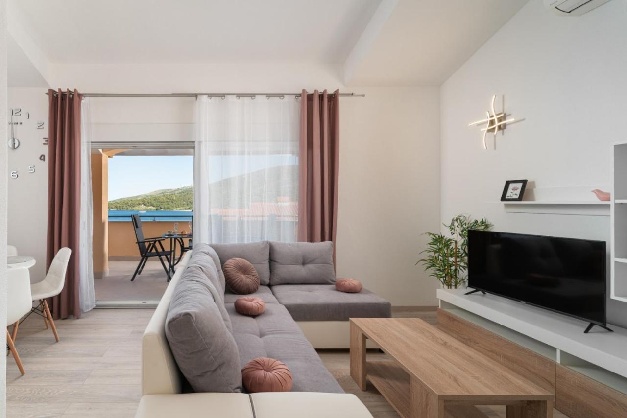 Villa A Марина Экстерьер фото